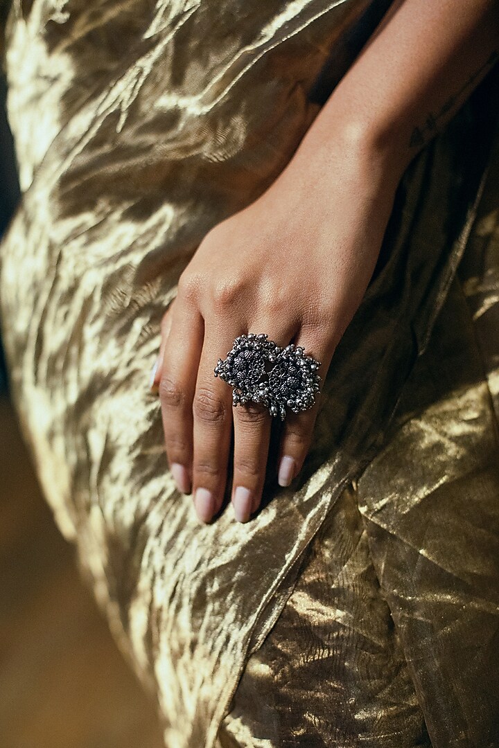 Black Rhodium Finish Song of Metal Ring by Zariin at Pernia's Pop Up Shop