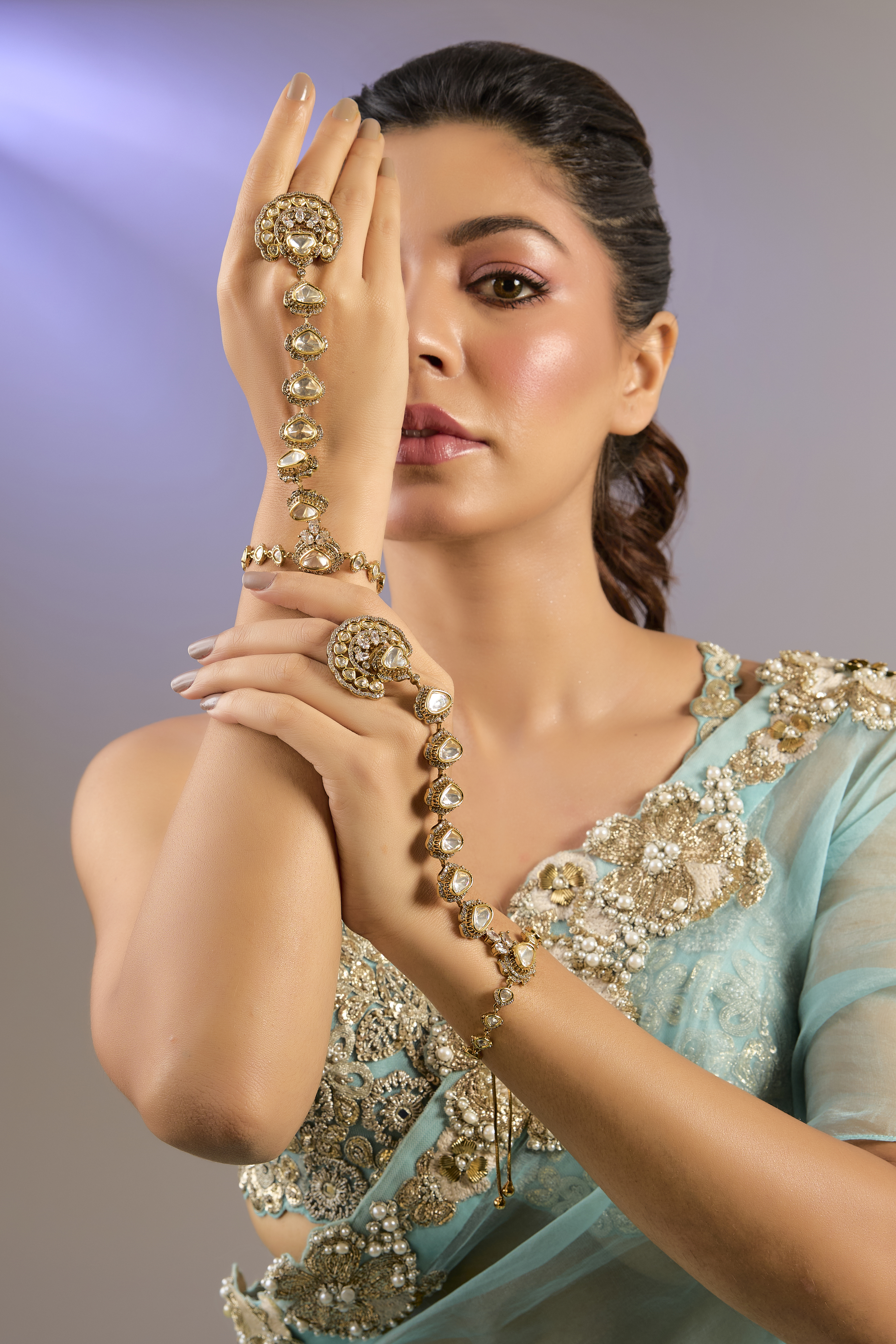 Two Tone Finish Kundan Polki Hathphool (Set Of 2) by Zevar By Geeta at Pernia's Pop Up Shop