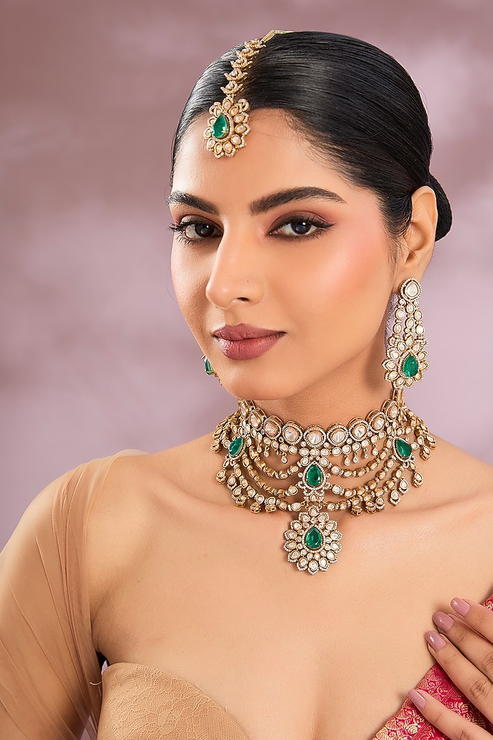 Two-Tone Finish Kundan Polki & Green Stone Choker Necklace Set by Zevar By Geeta at Pernia's Pop Up Shop