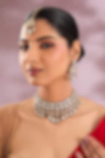 Two-Tone Finish Kundan Polki Choker Necklace Set by Zevar By Geeta at Pernia's Pop Up Shop