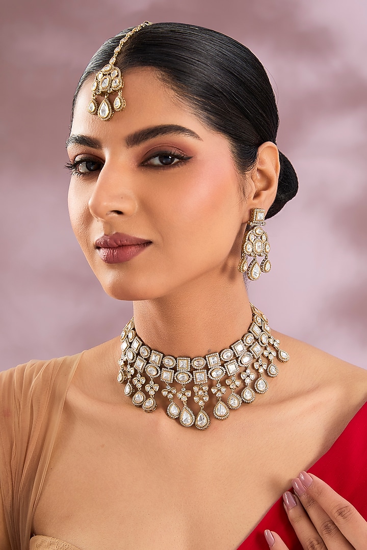 Two-Tone Finish Kundan Polki Choker Necklace Set by Zevar By Geeta at Pernia's Pop Up Shop