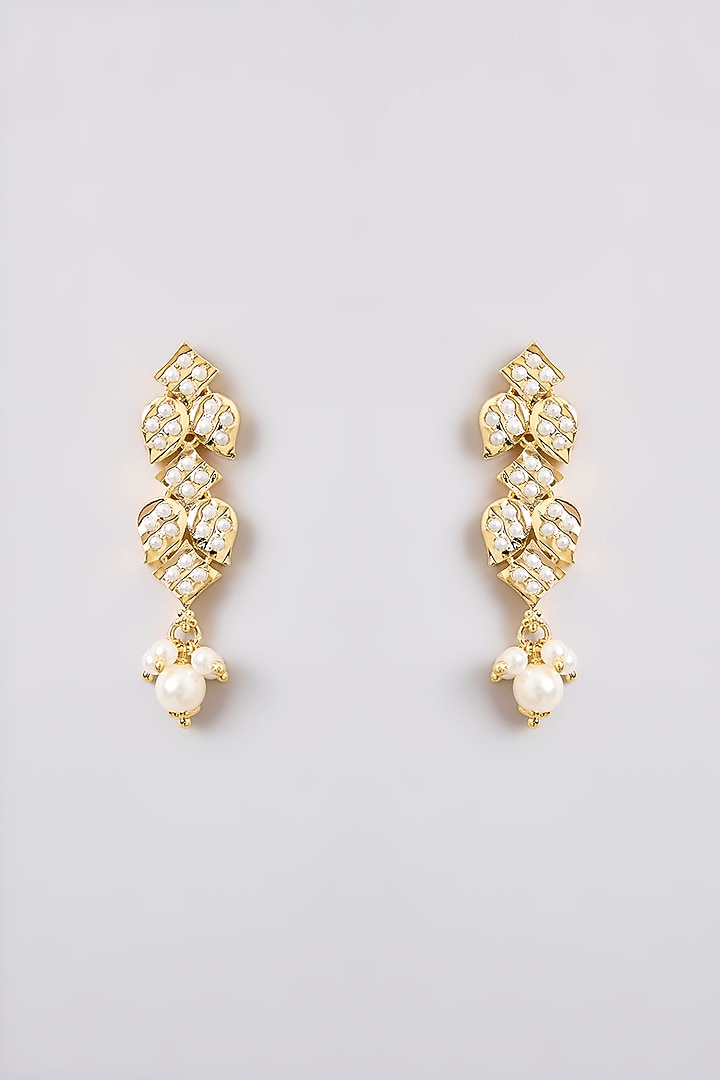 Gold Finish Jadau Necklace Set by Zevar by Geeta at Pernia's Pop Up Shop