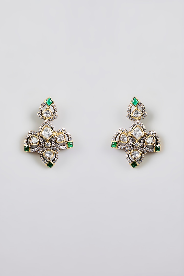 Two-Tone Finish Kundan Polki & Green Stone Necklace Set by Zevar By Geeta at Pernia's Pop Up Shop