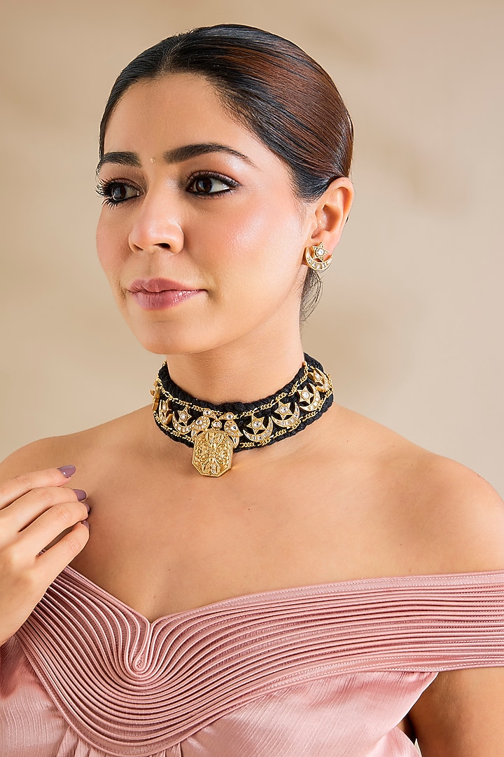 Gold Finish Kundan Polki & Black Thread Necklace Set by Zevar By Geeta at Pernia's Pop Up Shop