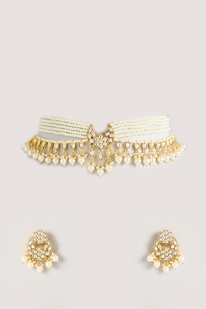 Gold Finish Kundan Polki & White Pearl Choker Necklace Set by Zevar By Geeta at Pernia's Pop Up Shop