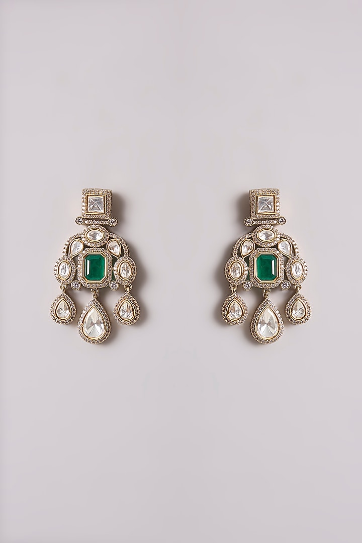 Two-Tone Finish Kundan Polki & Green Stone Necklace Set by Zevar By Geeta at Pernia's Pop Up Shop