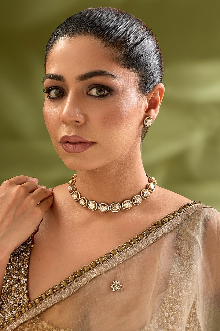 Two-Tone Finish Kundan Polki Necklace Set by Zevar By Geeta at Pernia's Pop Up Shop