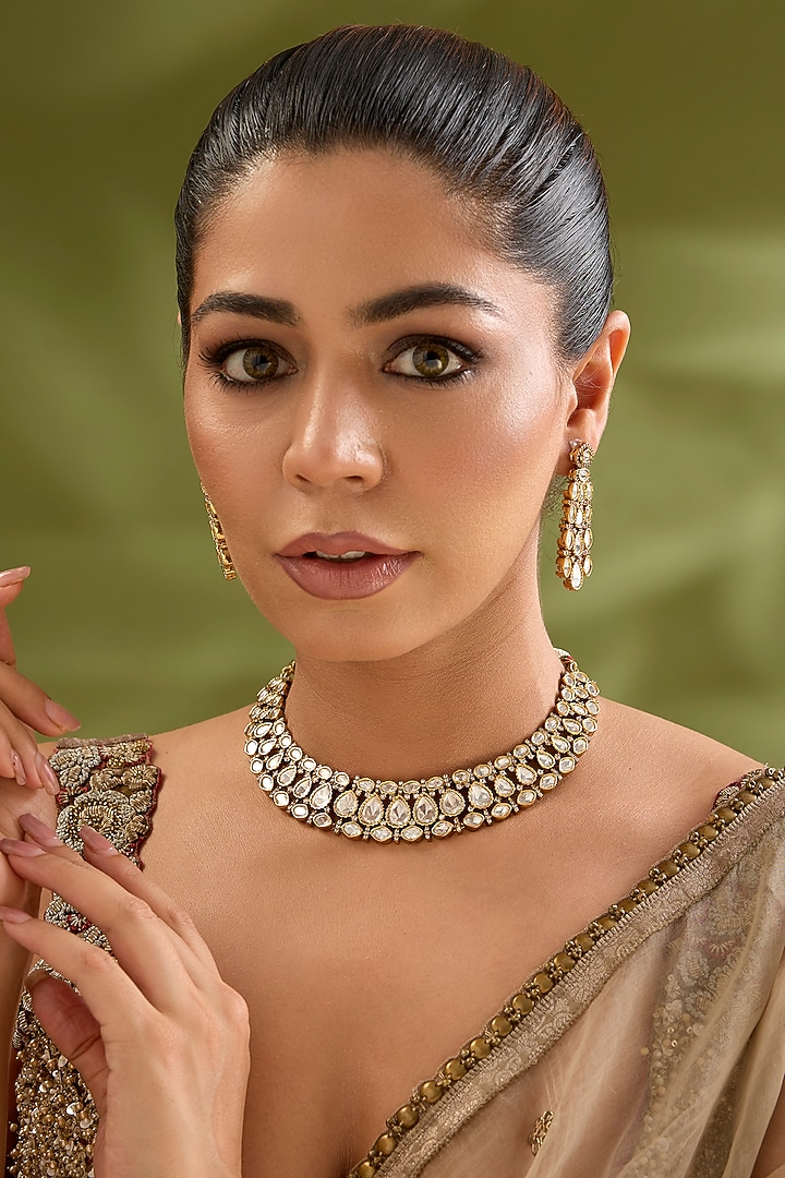 Two-Tone Finish Kundan Polki Necklace Set by Zevar By Geeta at Pernia's Pop Up Shop