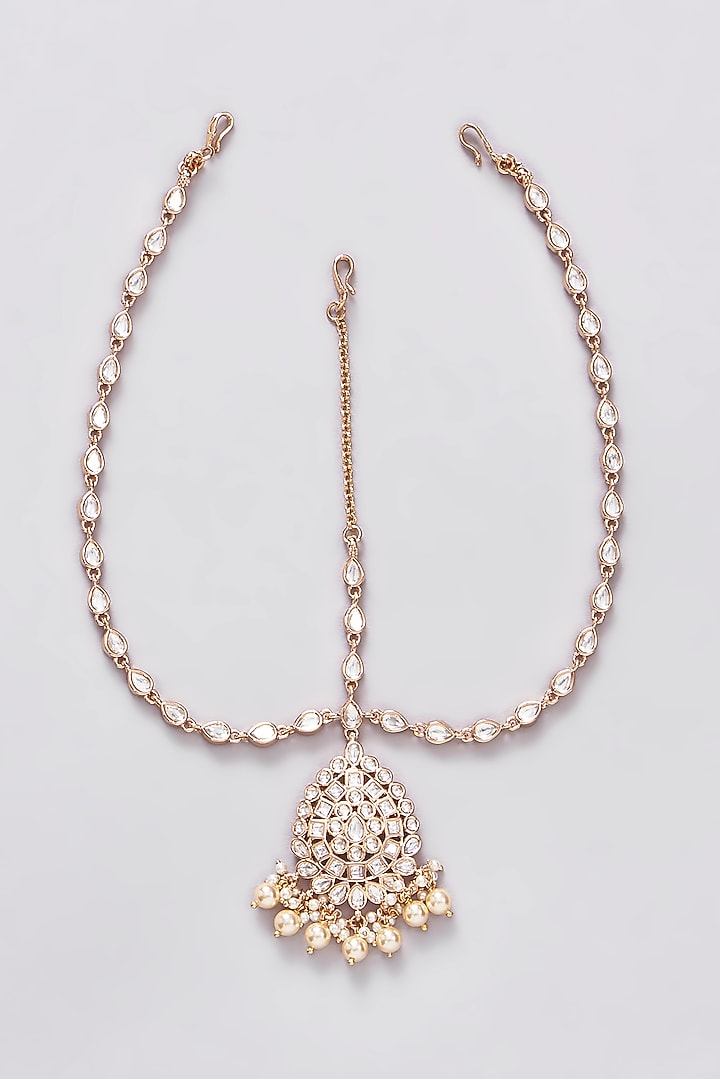 Gold Finish Kundan Polki & Pearl Drop Mathapatti by Zevar By Geeta at Pernia's Pop Up Shop