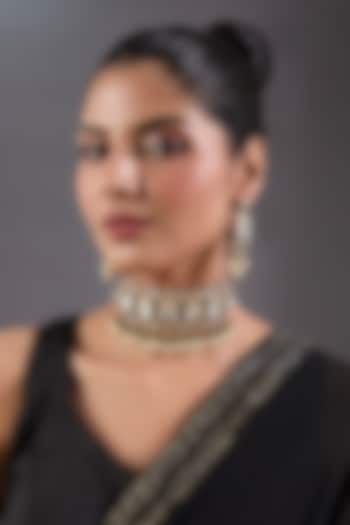 Black Rhodium Finish Kundan Polki & Green Stone Choker Necklace Set by Zevar By Geeta at Pernia's Pop Up Shop