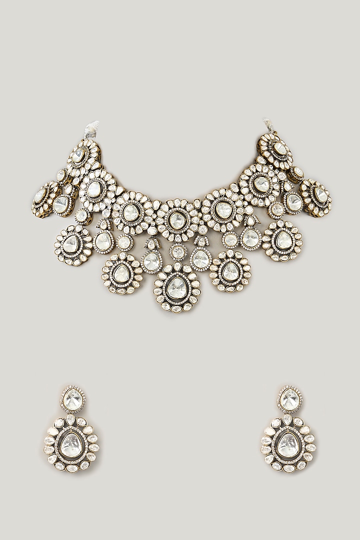 White Finish Kundan Polki Necklace Set by Zevar By Geeta at Pernia's Pop Up Shop
