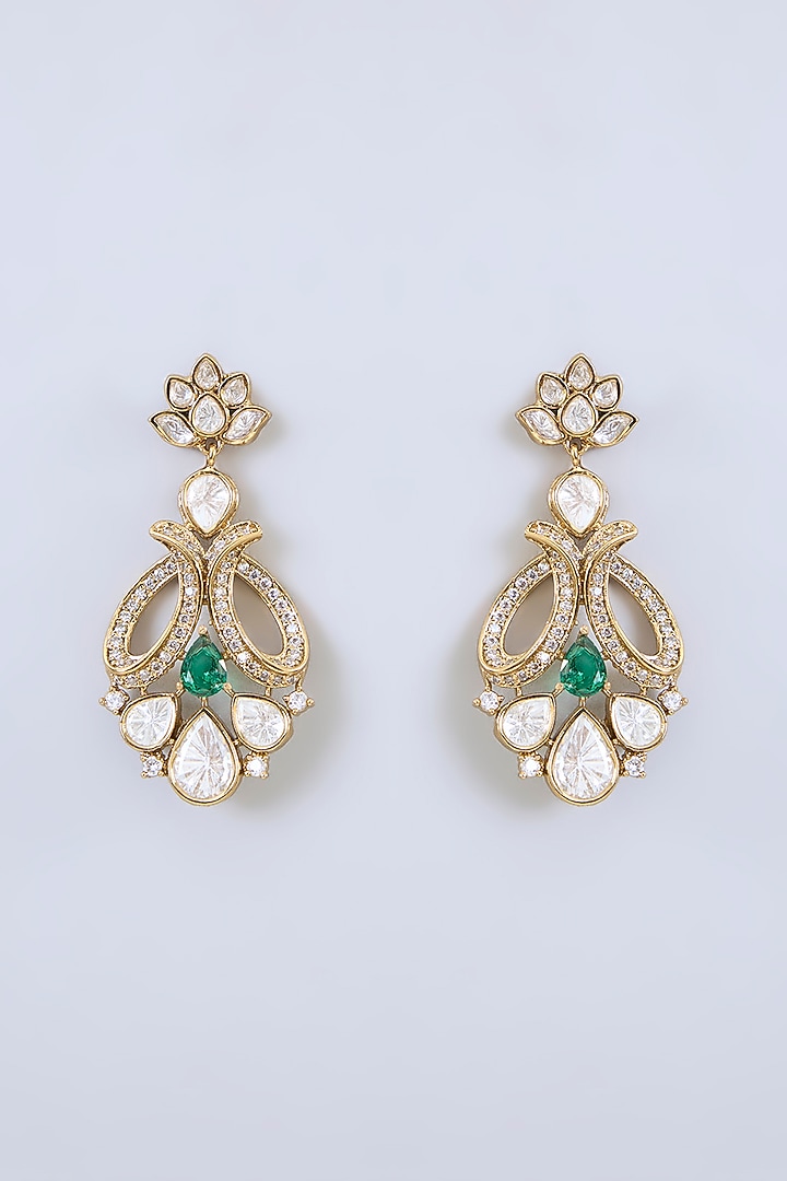 Two Tone Finish Green Uncut Kundan Polki Necklace Set by Zevar By Geeta at Pernia's Pop Up Shop