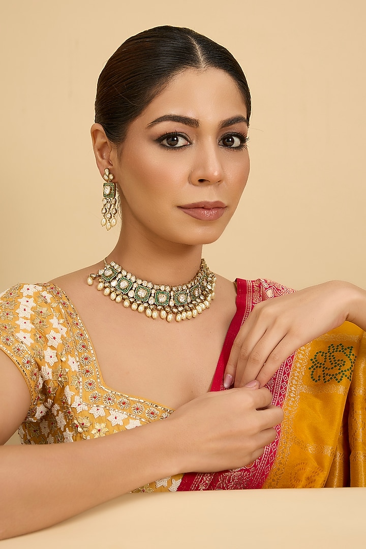 Two-Tone Finish Kundan Polki & Green Stone Necklace Set by Zevar by Geeta at Pernia's Pop Up Shop