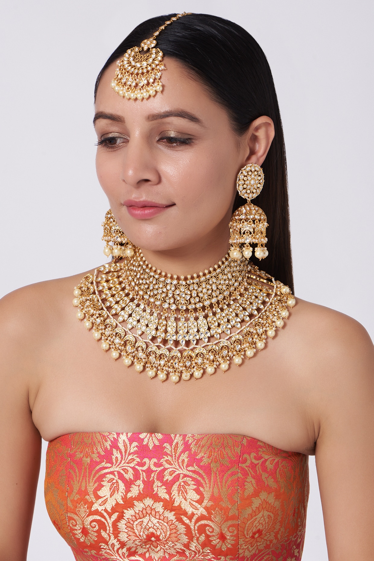 Gold choker necklace with jhumki – Ricco India