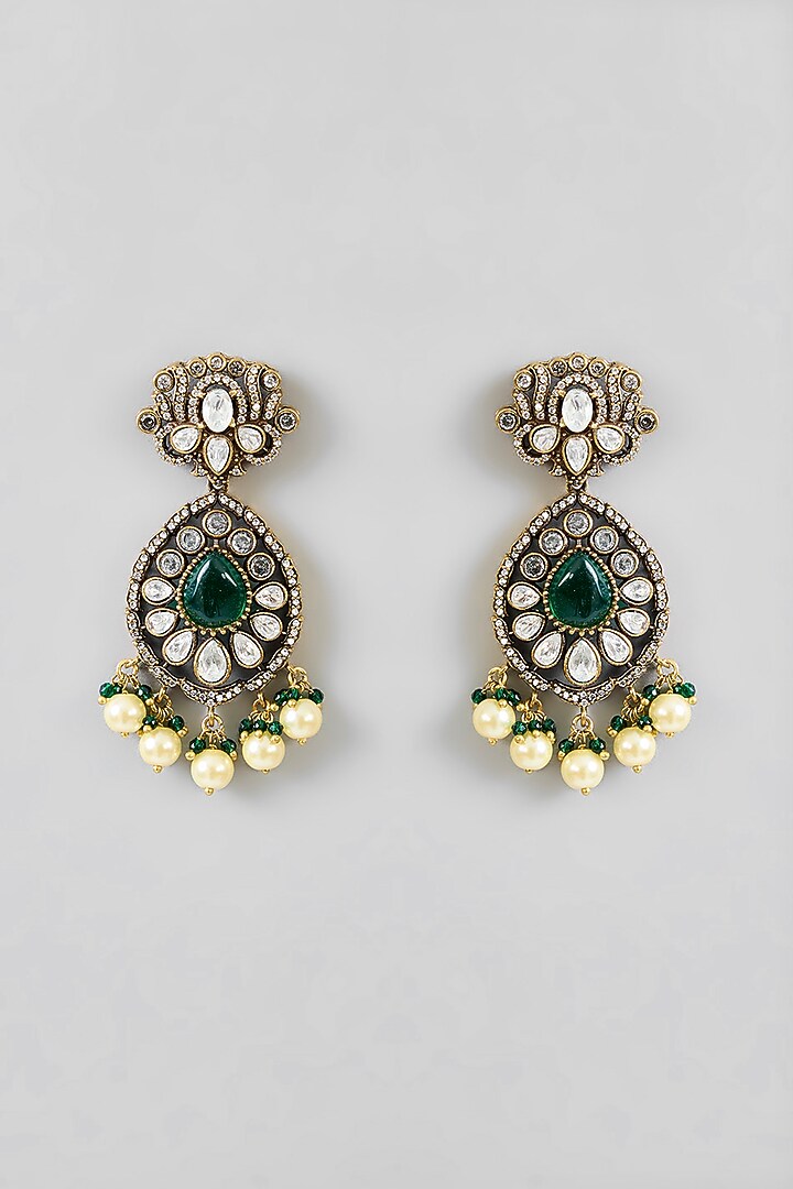 Two-Tone Finish Kundan Polki & Green Stone Necklace Set by Zevar by Geeta at Pernia's Pop Up Shop