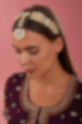 Gold Finish Kundan Polki Mathapatti by Zevar By Geeta at Pernia's Pop Up Shop