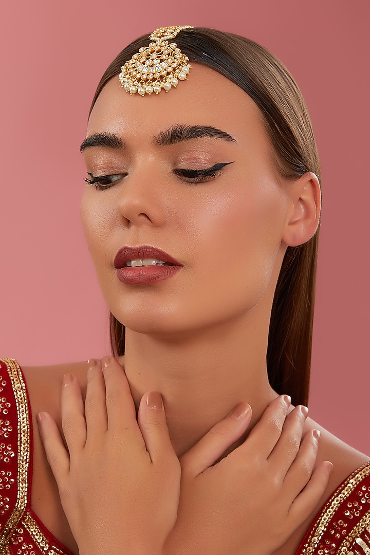 Gold Finish Kundan Polki & Pearl Maangtikka by Zevar By Geeta at Pernia's Pop Up Shop