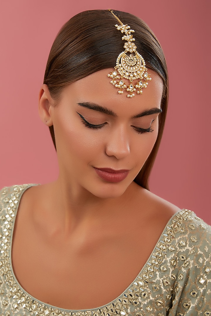 Gold Finish Kundan Polki & Pearl Maangtikka by Zevar By Geeta at Pernia's Pop Up Shop
