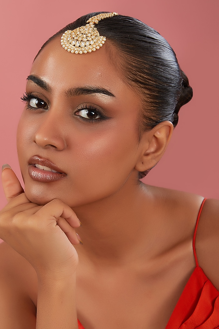 Gold Finish Kundan Polki & Pearl Maangtikka by Zevar By Geeta at Pernia's Pop Up Shop