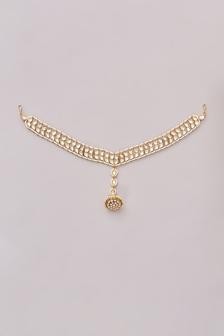 Gold Finish Kundan Polki Mathapatti by Zevar By Geeta at Pernia's Pop Up Shop