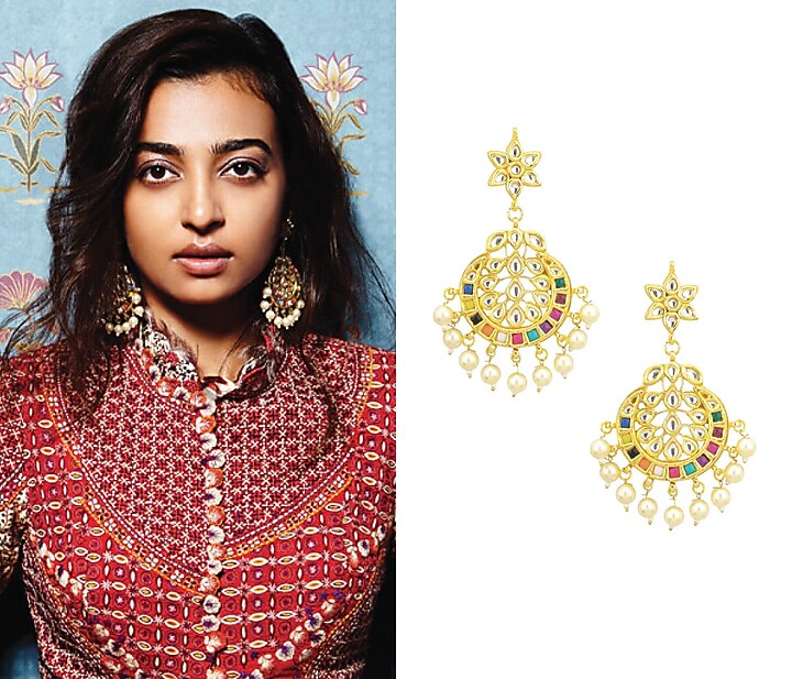 Zevar by Geeta presents Gold finish kundan stone and pearls maang tikka available only at Pernia's Pop Up Shop.