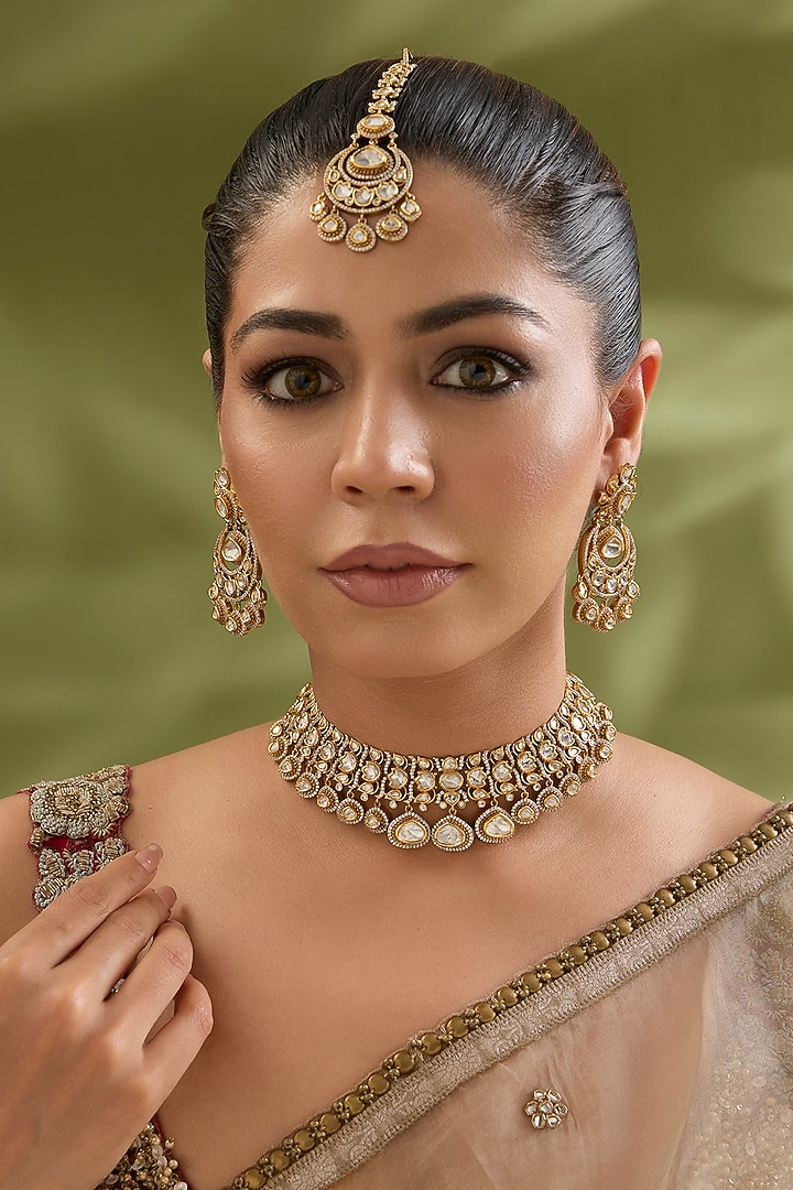 Two-Tone Finish Kundan Polki Choker Necklace Set by Zevar By Geeta at Pernia's Pop Up Shop