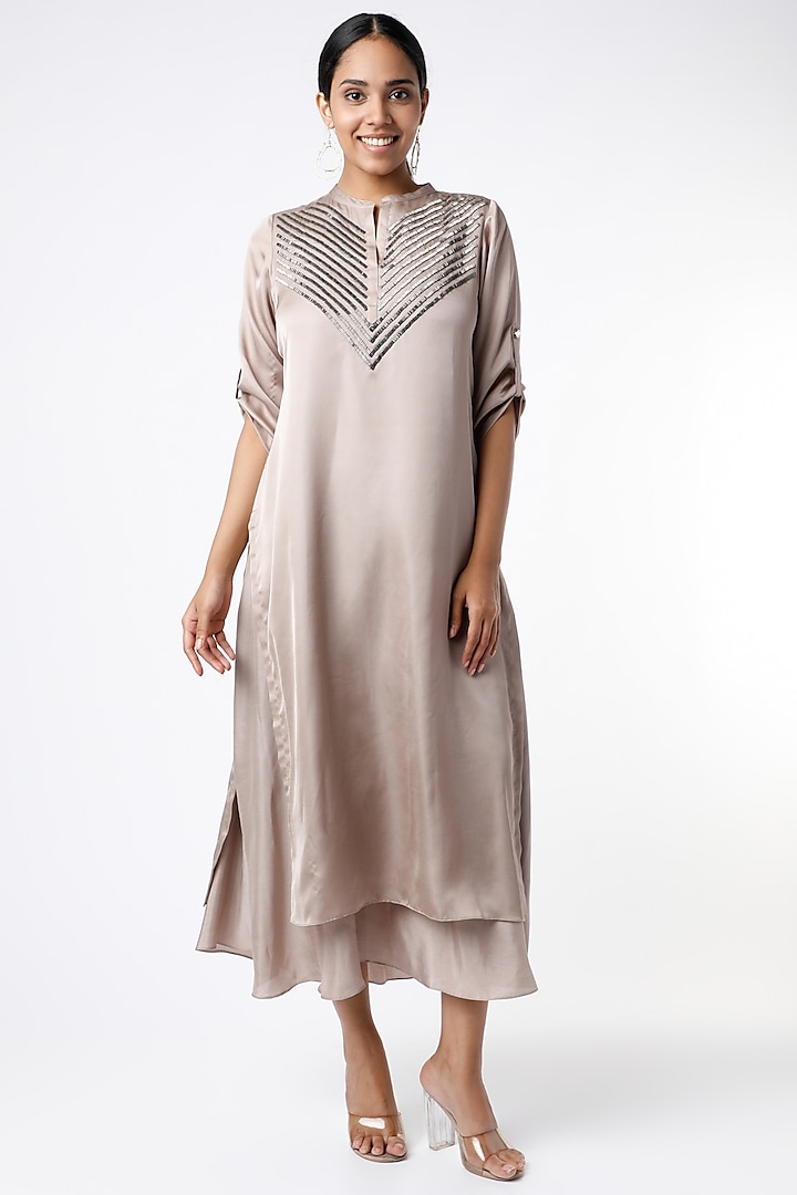 Silver Embroidered Tunic by zeel doshi thakkar