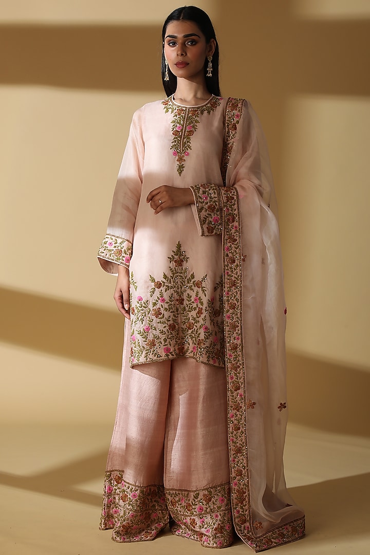 Pink Sequins Embroidered Kurta Set by Zeefaa