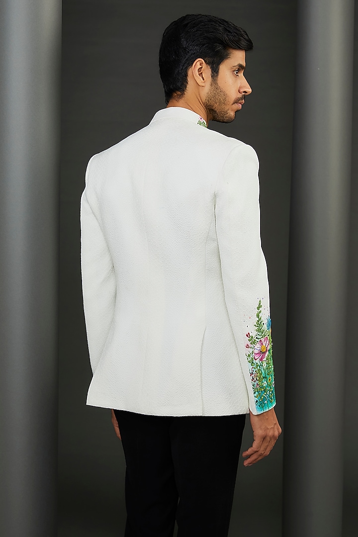 White Pebble Crepe Floral Hand Painted Bandhgala Set by ZENITH COUTURE at Pernia's Pop Up Shop