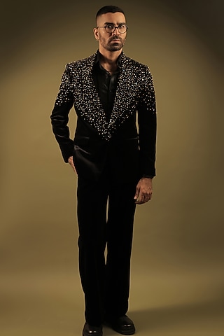 Black Velvet Cutdana Work Tuxedo Set by ZENITH COUTURE