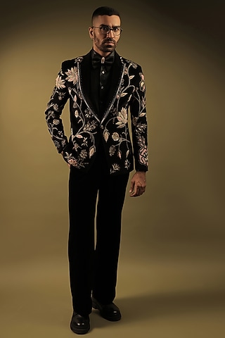 Black Velvet Cutdana Work Tuxedo Set by ZENITH COUTURE