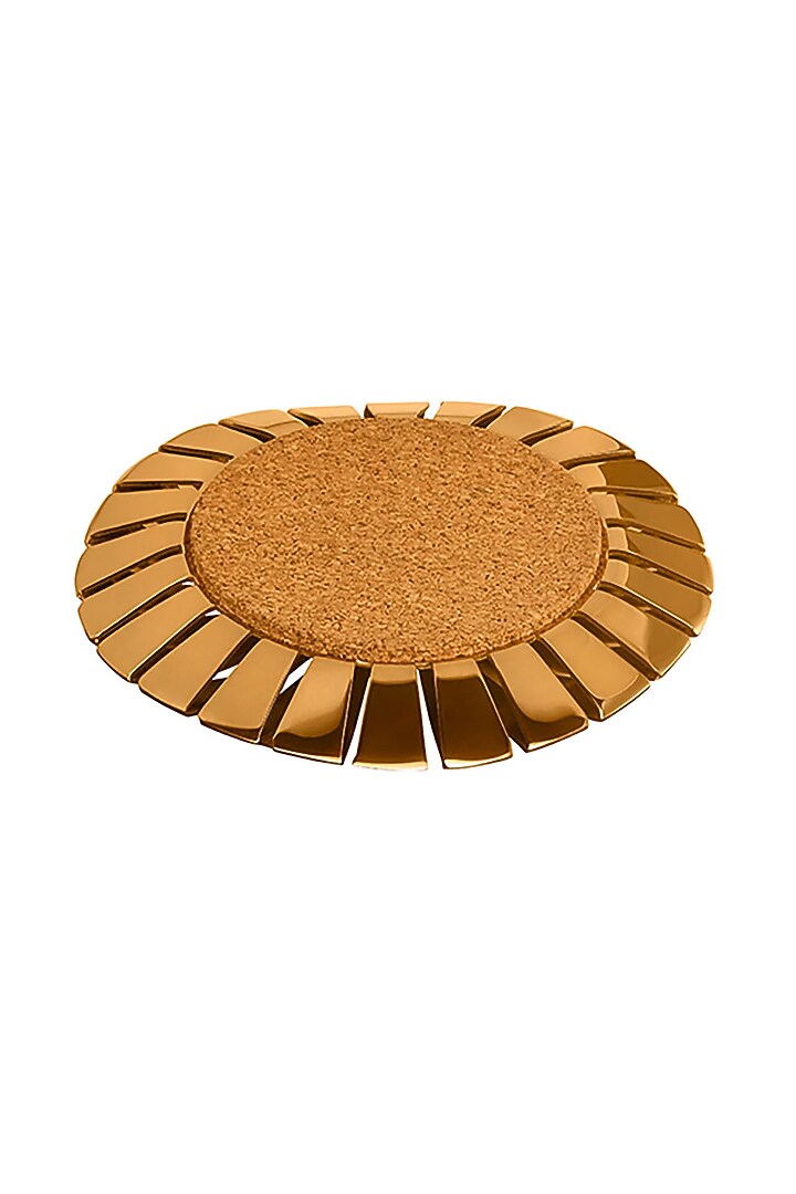 Radial Gold Stainless Steel Coaster Set by Shaze at Pernia's Pop Up Shop
