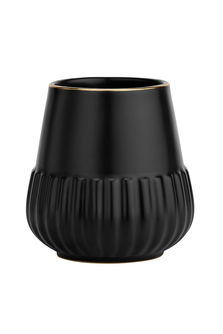 Lavo Black Ceramic Serveware by Shaze at Pernia's Pop Up Shop