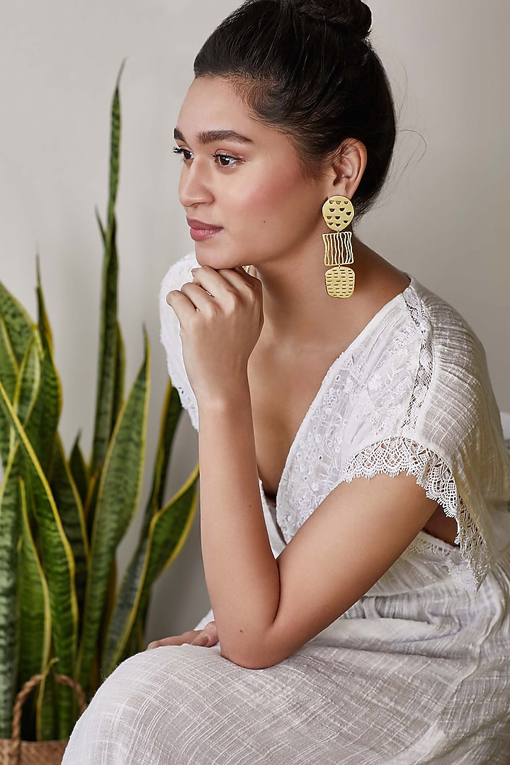 Gold Plated Earrings With Cutwork by Zohra