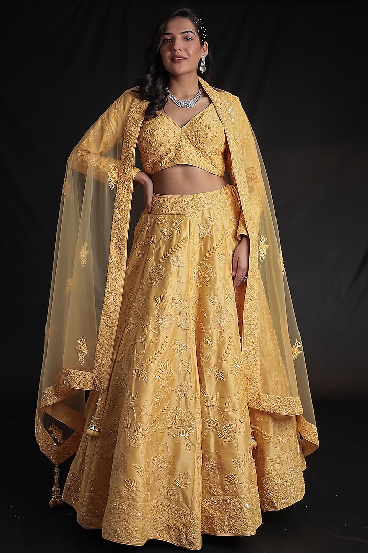 Yellow Silk Embellished Bridal Lehenga Set by Zari Jaipur at Pernia's Pop Up Shop