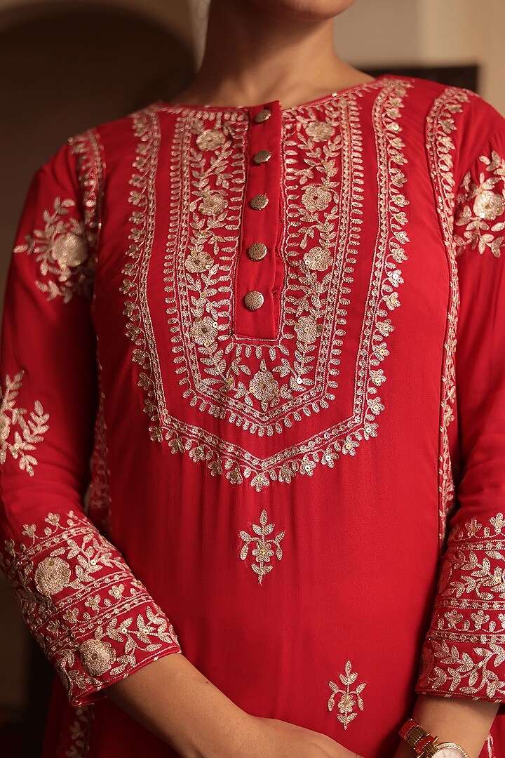 Red Georgette Pitta Embroidered Kurta Set by Zari Jaipur at Pernia's Pop Up Shop