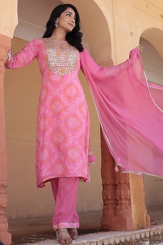 Light Pink Georgette Gota Patti Embroidered Kurta Set by Zari Jaipur