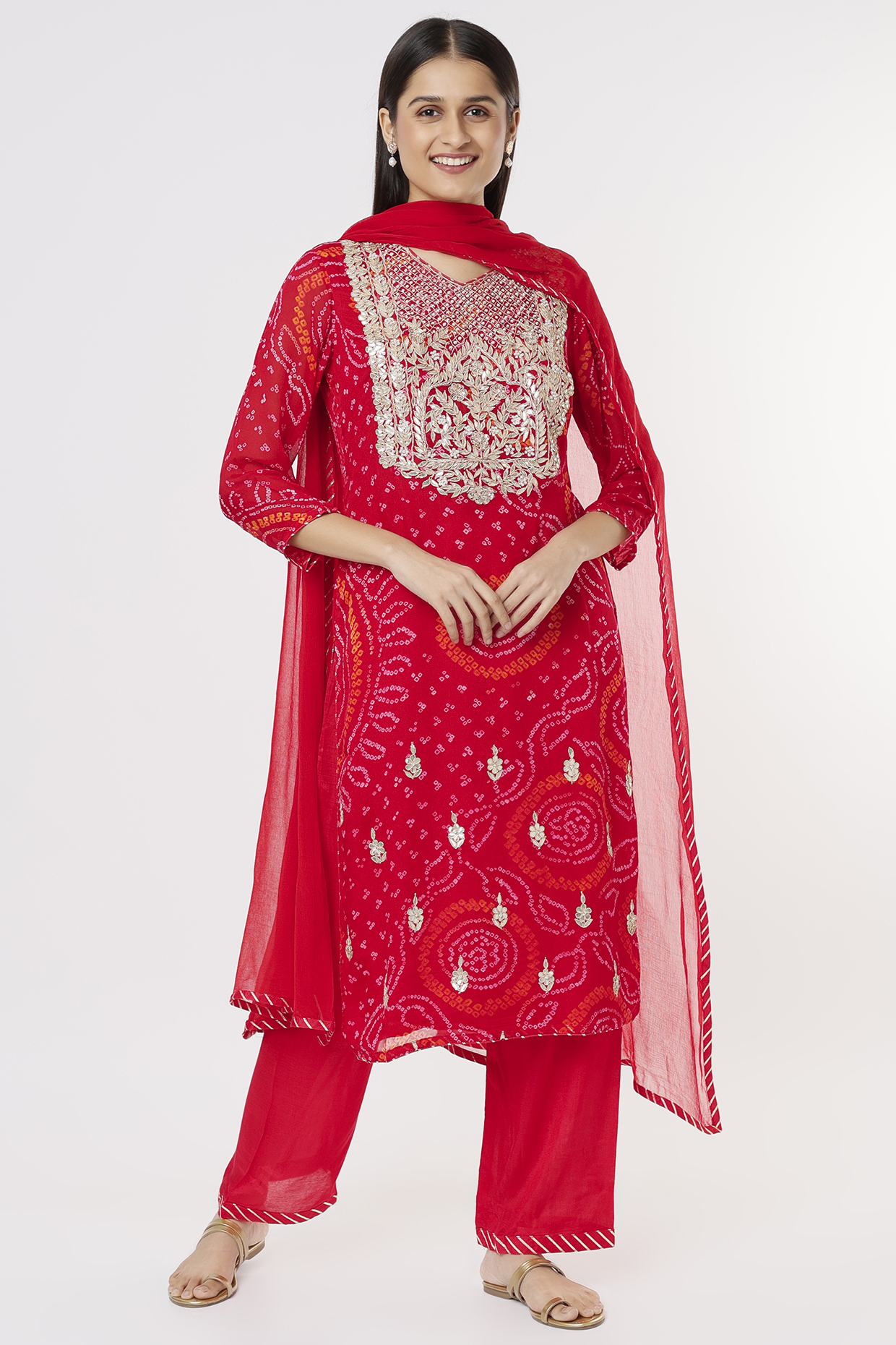 Red Embroidered Kurta Set by Zari Jaipur at Pernia's Pop Up Shop