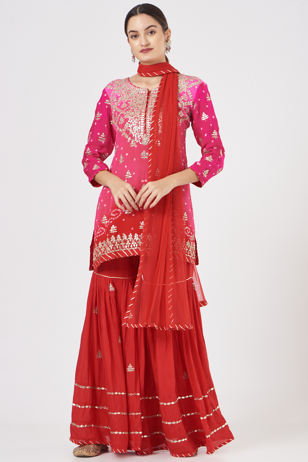 Cadmium Red & Fuchsia Ombre Embroidered Kurta Set by Zari Jaipur at Pernia's Pop Up Shop