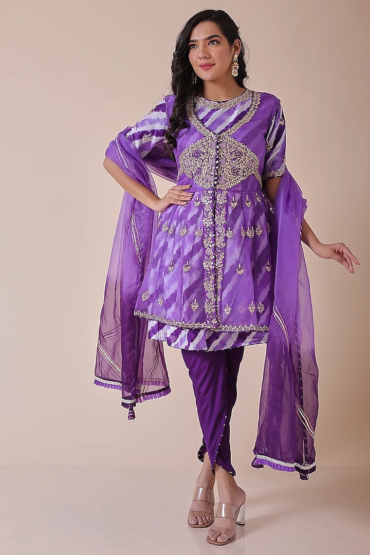 Purple Organza Gota Patti Embroidered Peplum Kurta Set by Zari Jaipur at Pernia's Pop Up Shop