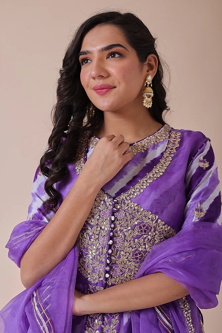 Purple Organza Gota Patti Embroidered Peplum Kurta Set by Zari Jaipur at Pernia's Pop Up Shop
