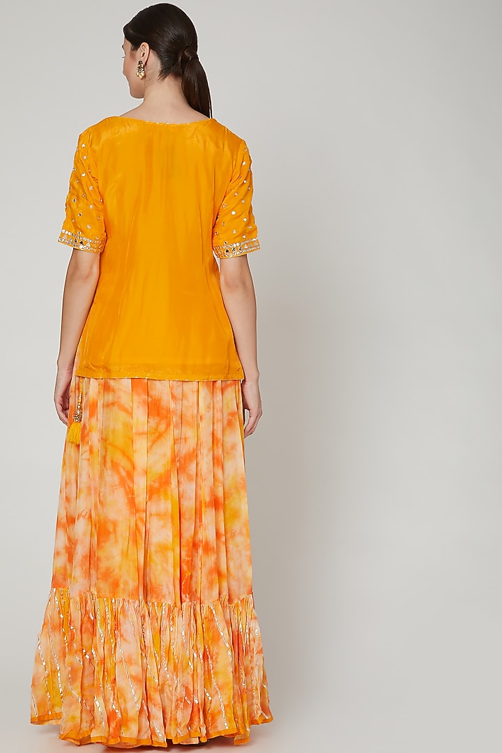 Orange Tie & Dye Lehenga Set by Zari Jaipur at Pernia's Pop Up Shop