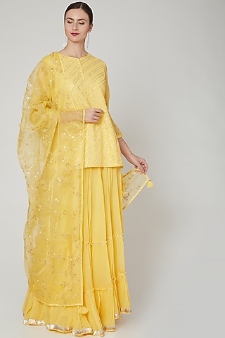 Yellow Embroidered Lehenga Set by Zari Jaipur