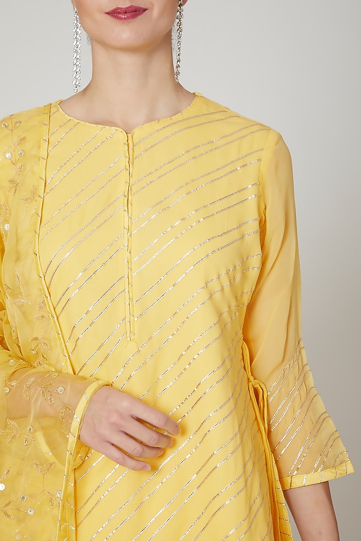 Yellow Embroidered Lehenga Set by Zari Jaipur at Pernia's Pop Up Shop