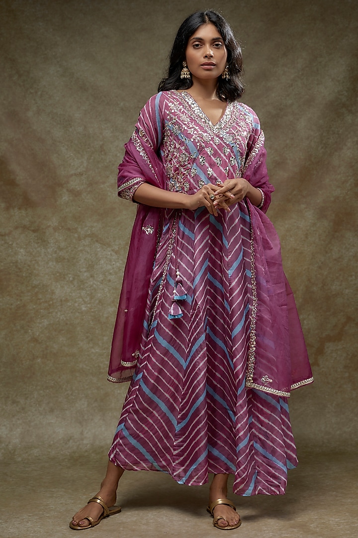 Dark Pink Georgette Bandhej Printed & Gota Embroidered Kurta Set by Zari Jaipur