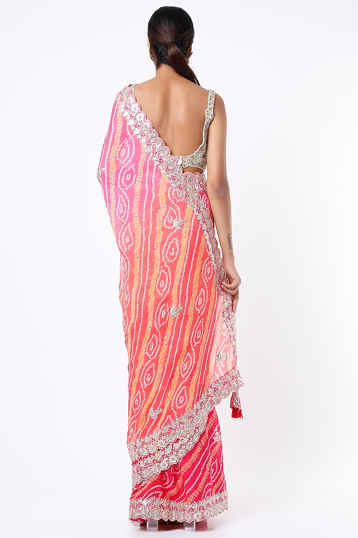 Pink Bandhej Wedding Saree Set by Zari Jaipur at Pernia's Pop Up Shop