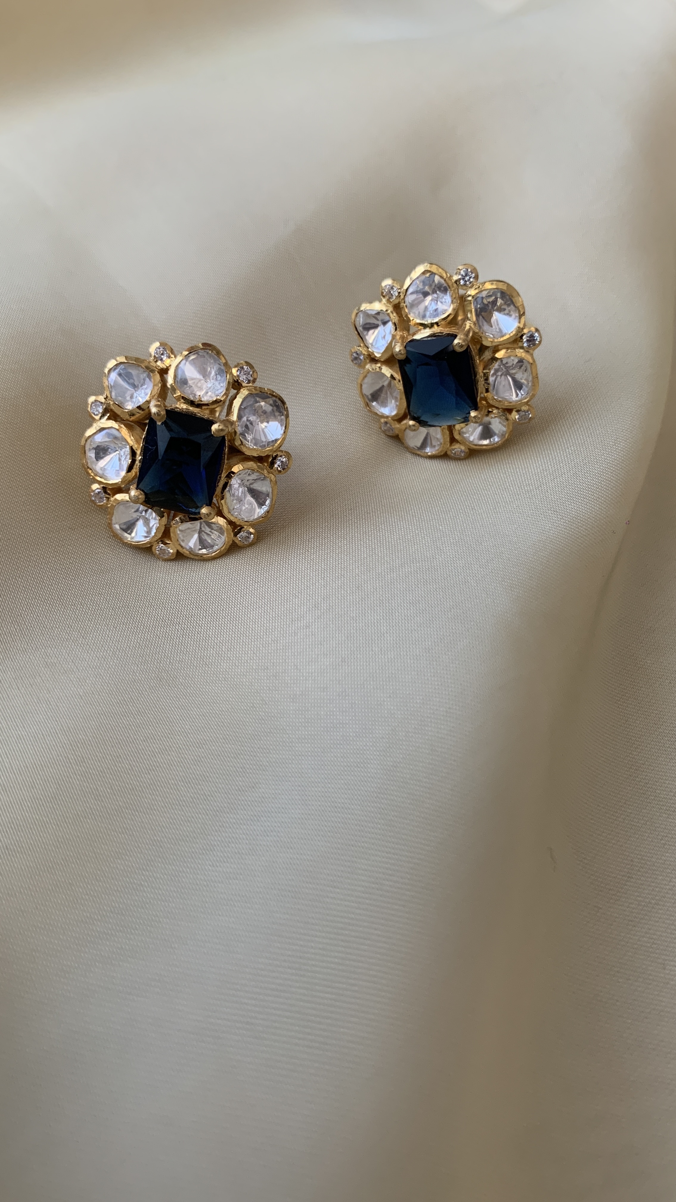 Polki Gray Diamond Earrings Gold-plated Sterling Silver Polki Gray Diamond Earrings Gold-plated Sterling Silver
