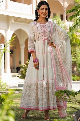 White & Pink Embroidered Anarkali Set by Zolo Label