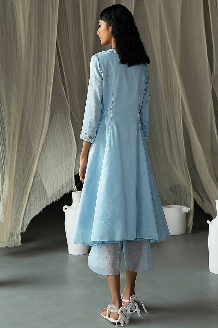 Powder Blue Hand Embroidered Kurta Set by Zoon Tribe at Pernia's Pop Up Shop
