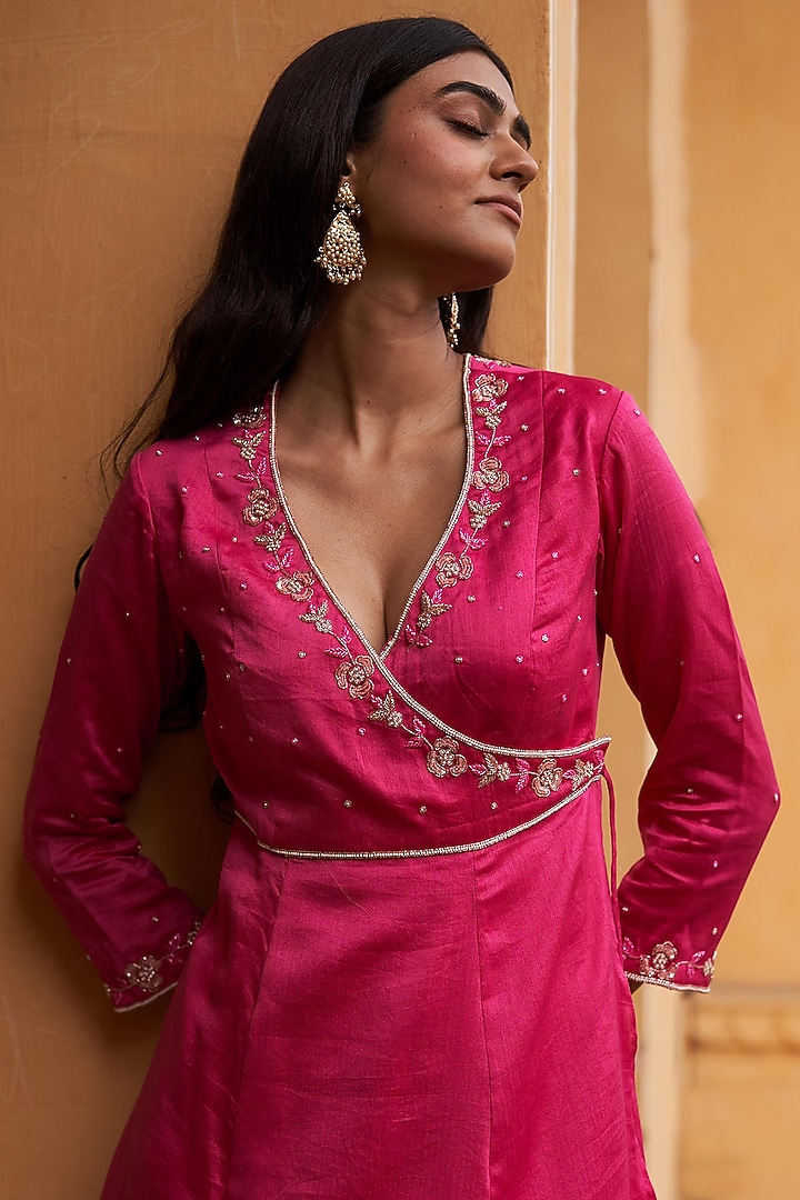 Rani Pink Chanderi Hand Embroidered Kurta Set by Zoon Tribe at Pernia's Pop Up Shop